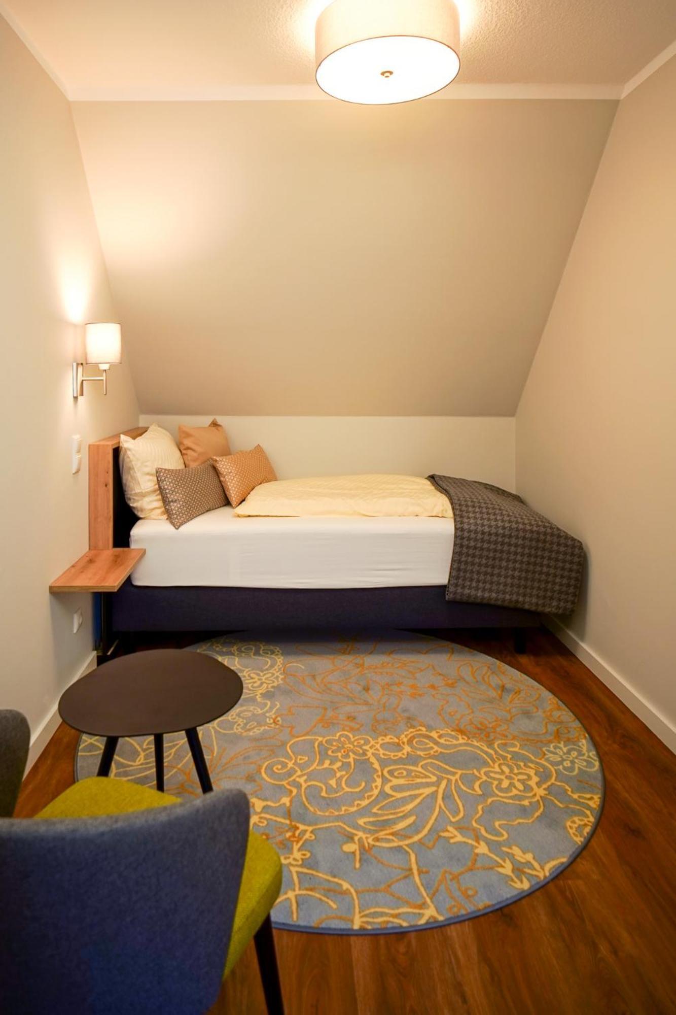 בילפלד Hotel Lindenhof מראה חיצוני תמונה